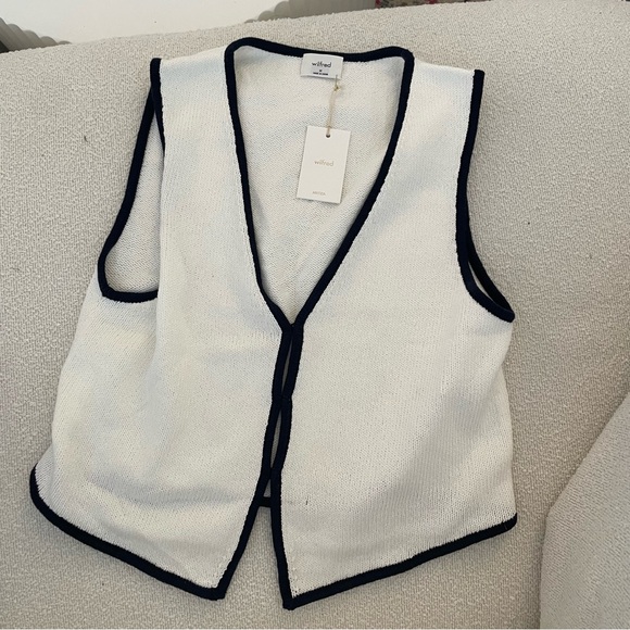 NWT Aritzia Wilfred Basque Sweater Vest in Lt Birch/ Dk Nght Nv Size Medium